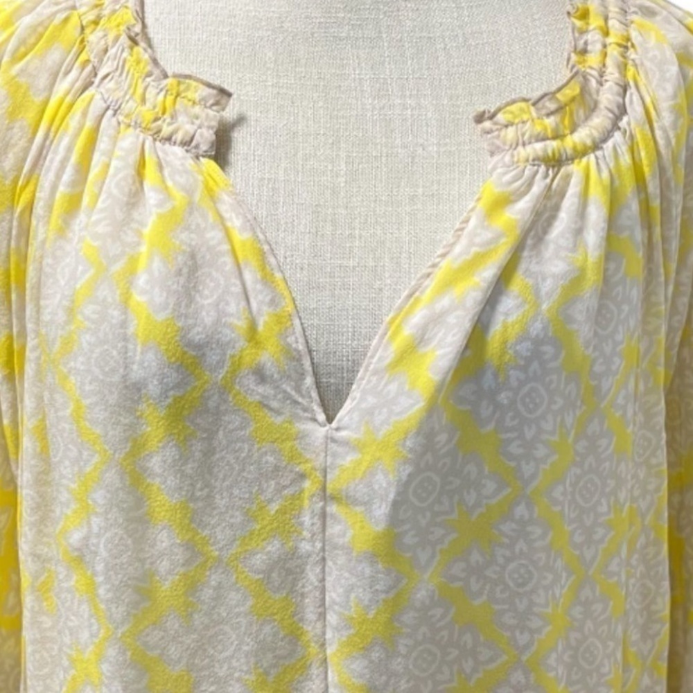 Diane Von Furstenberg Bryn Lightweight yellow Silk Sheer lined chic Blouse Top - Picture 2 of 11